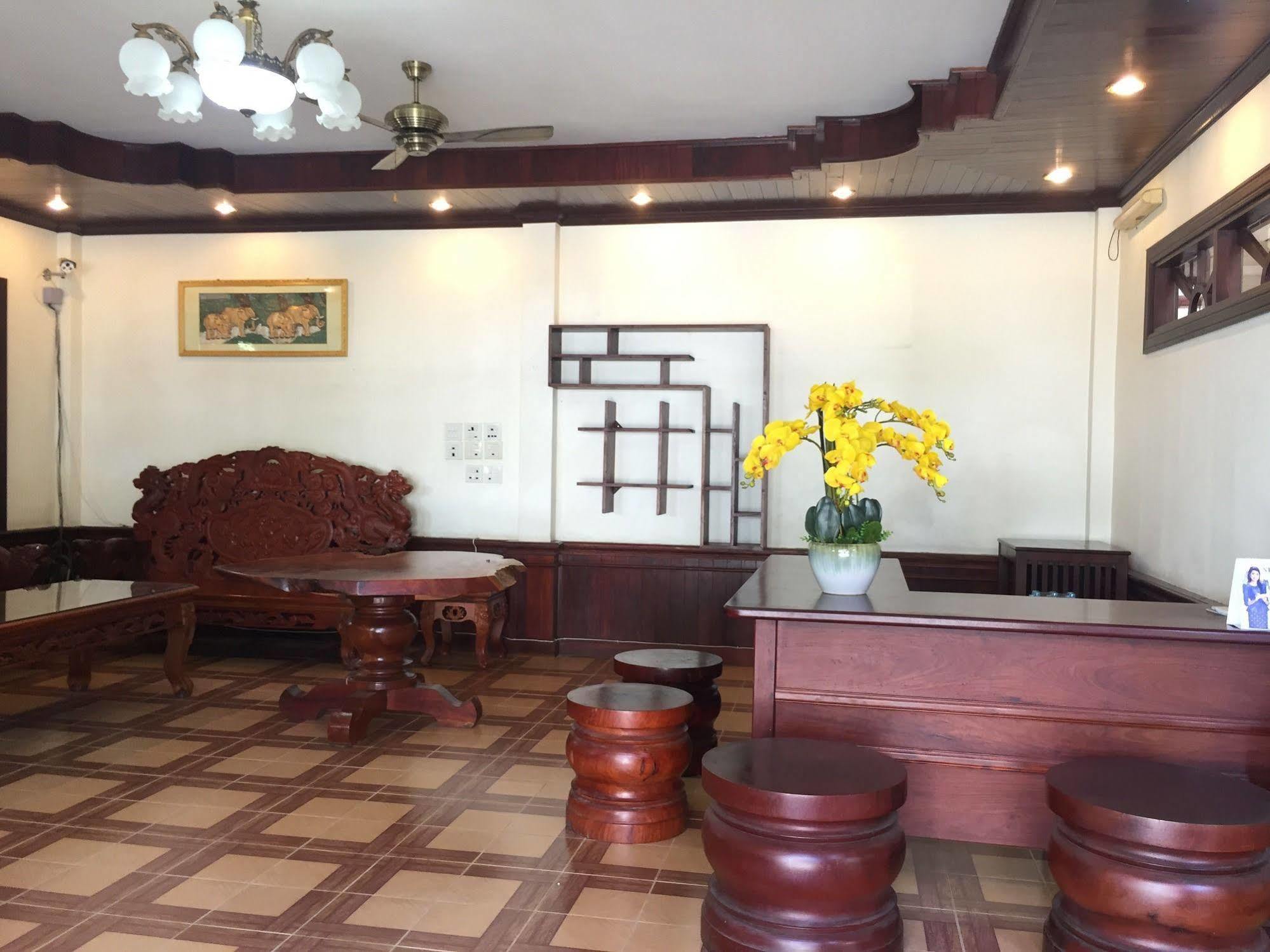 Luang Prabang Maison Vongprachan & Travel Ngoại thất bức ảnh